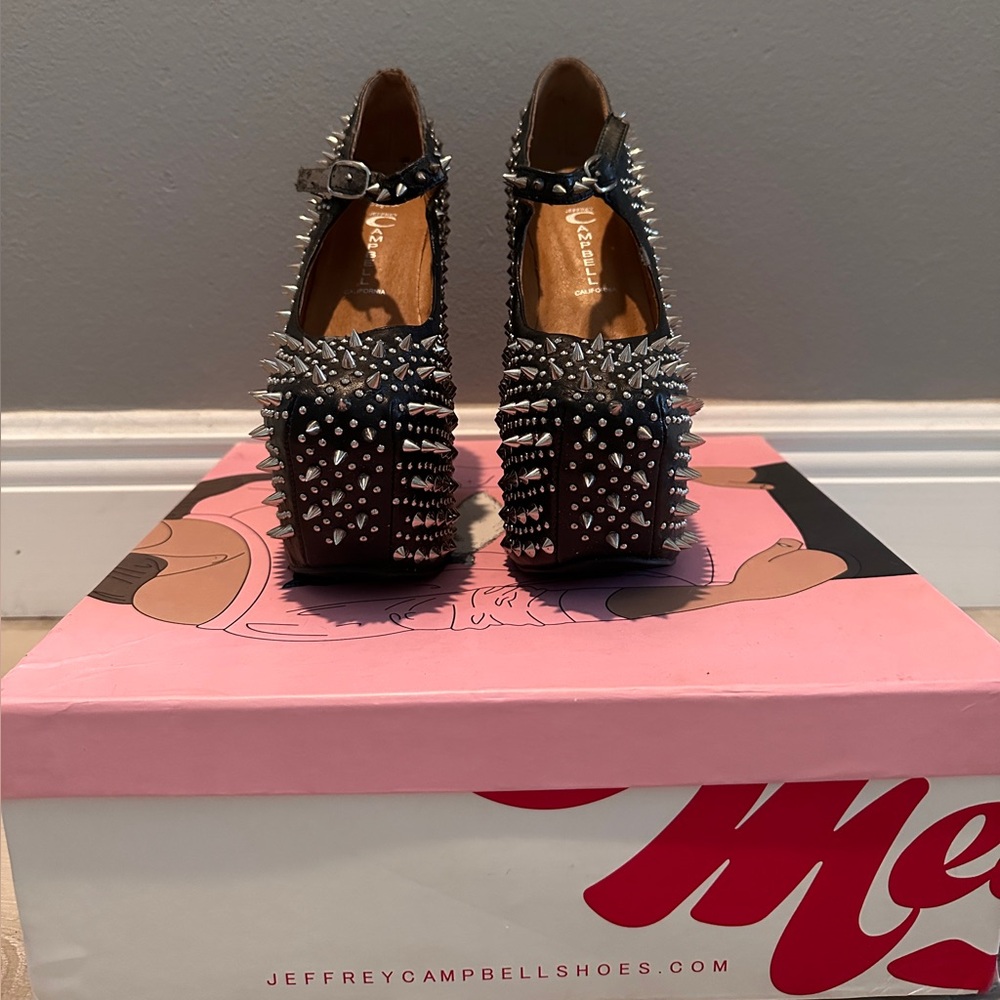 Jeffrey Campbell Prickly Sandal 6.5
